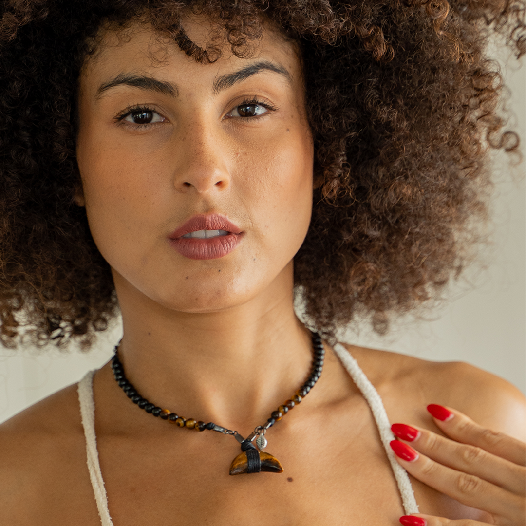 Tigers Eye Half Moon Choker Bead Necklace Black